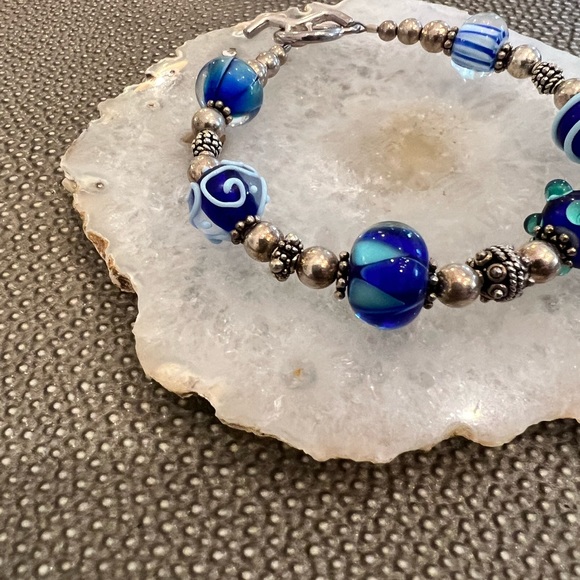 Bracelet Silver Blue toggle 8” - Picture 2 of 3